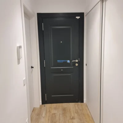 Instalacion de Puertas Seguras con | MisReformas |