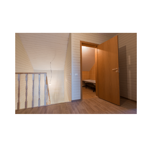Puerta abatible interior
